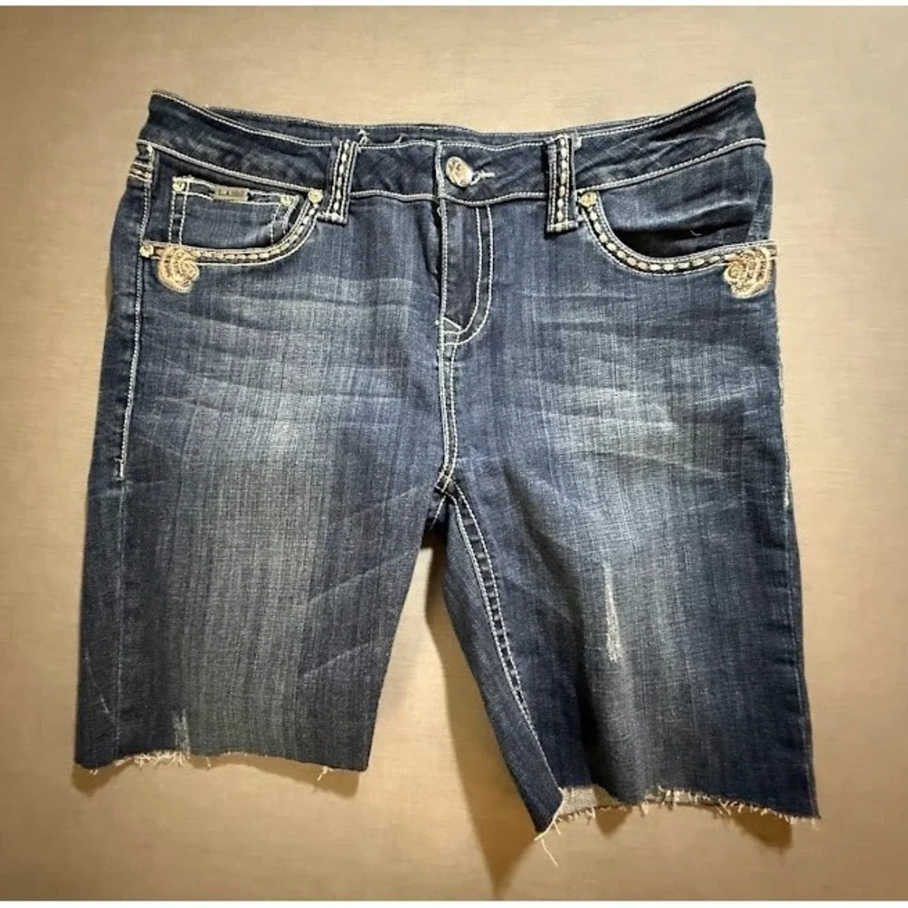 L.A. Idol Embellished Denim‎ Cut Off Shorts Women's 13 Rhinestone Pockets 32X8